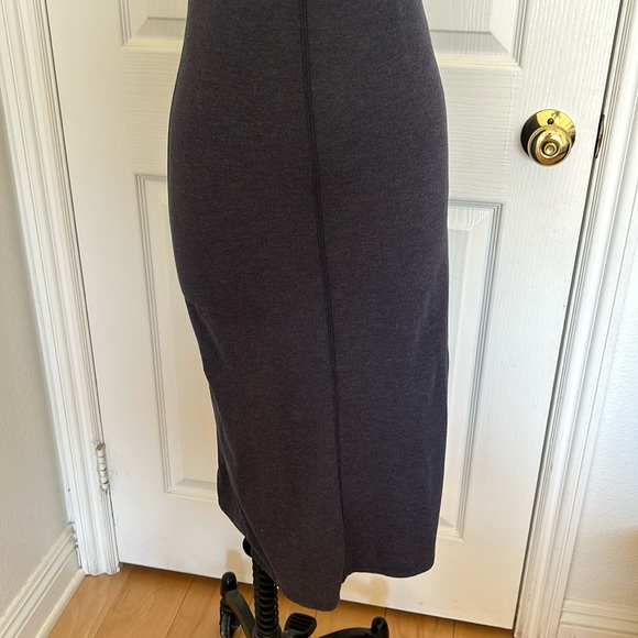 Lunya “restore” fitted dress in deep blue. Xs - Picture 3 of 8